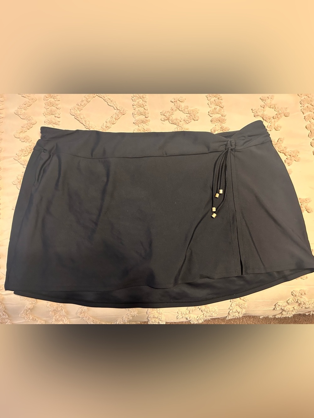 Time & Tru Women’s Black Athletic Swim Skirt with Side Tie Detail - 2x